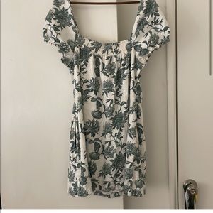 Abercrombie & Fitch linen green and white dress